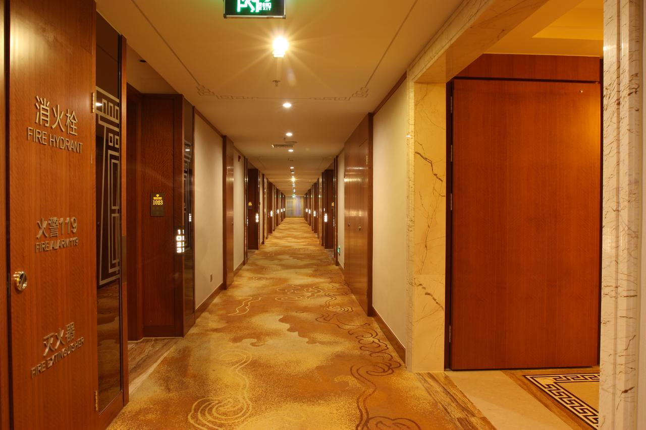 Xining Sapphire Hotel Екстериор снимка