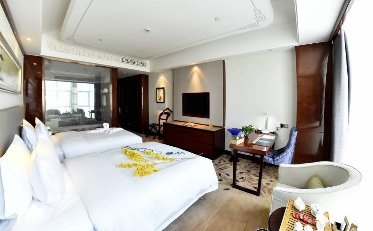 Xining Sapphire Hotel Екстериор снимка