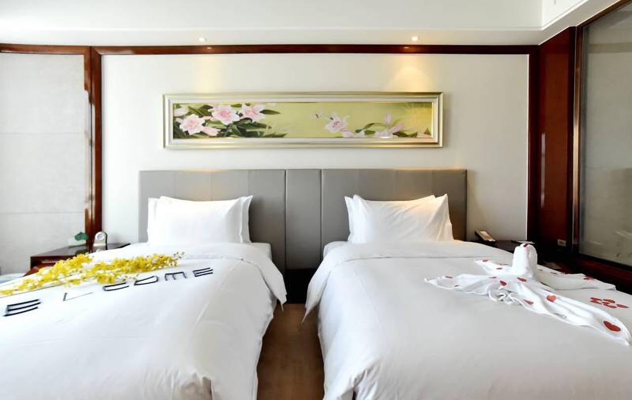 Xining Sapphire Hotel Екстериор снимка