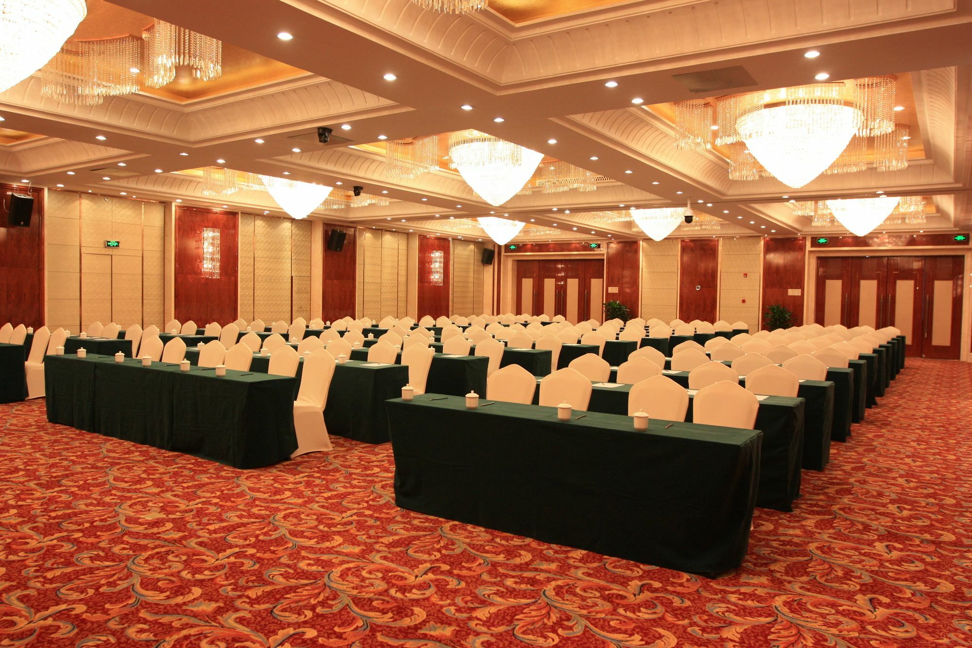 Xining Sapphire Hotel Екстериор снимка