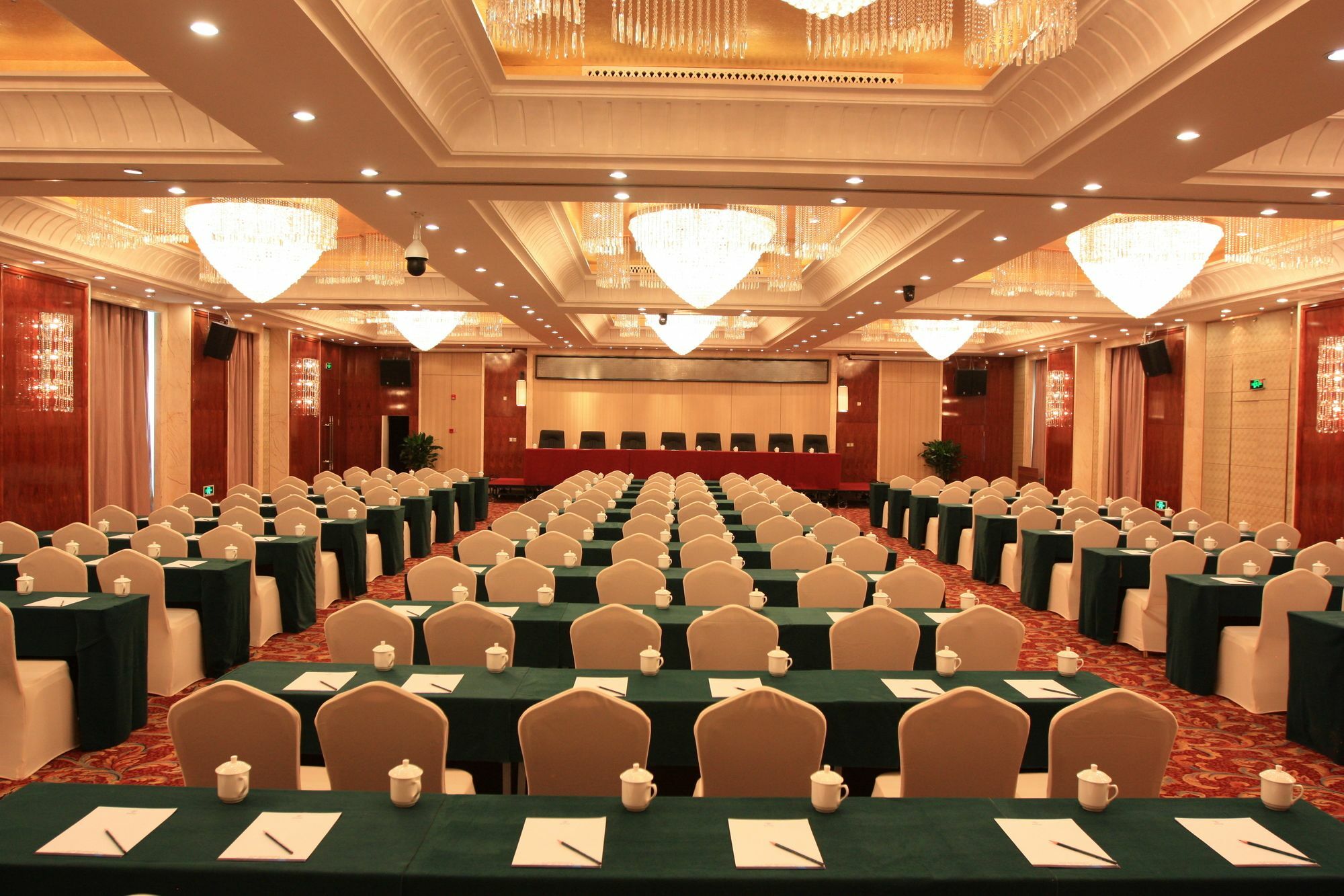 Xining Sapphire Hotel Екстериор снимка